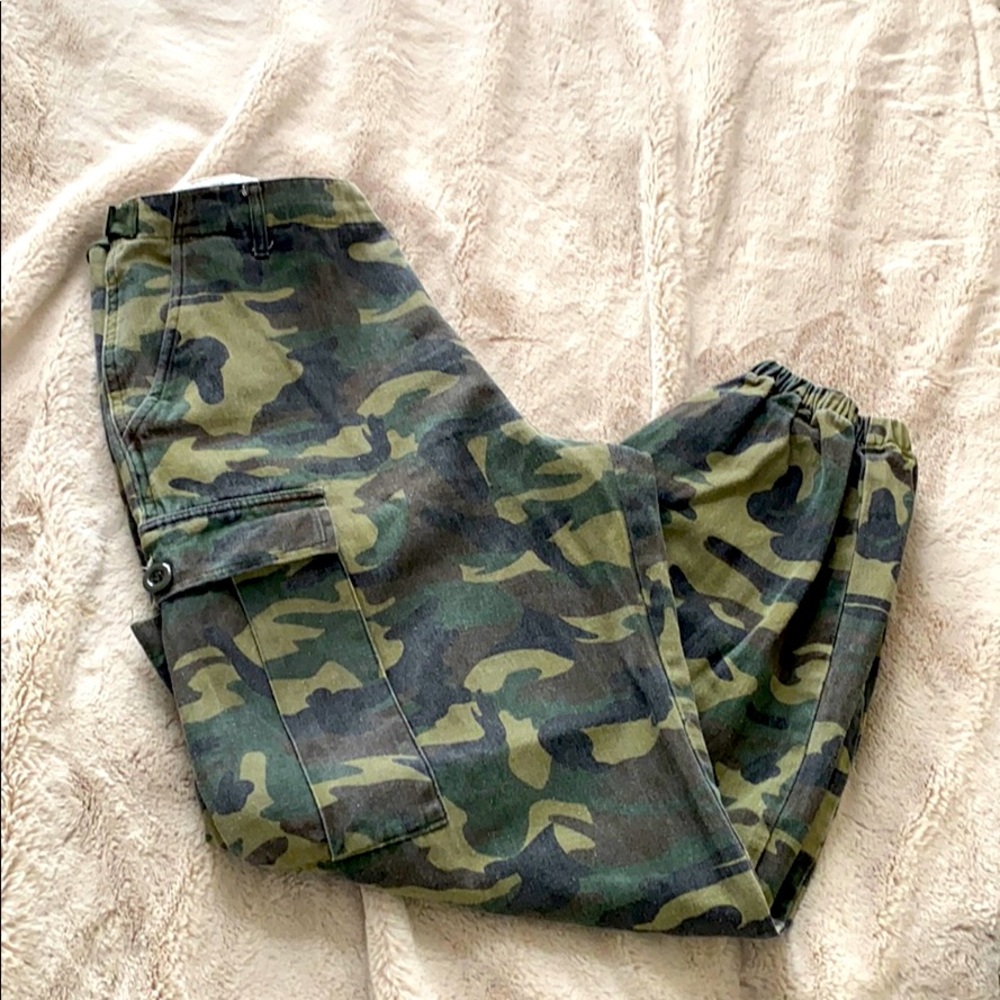Camo pants